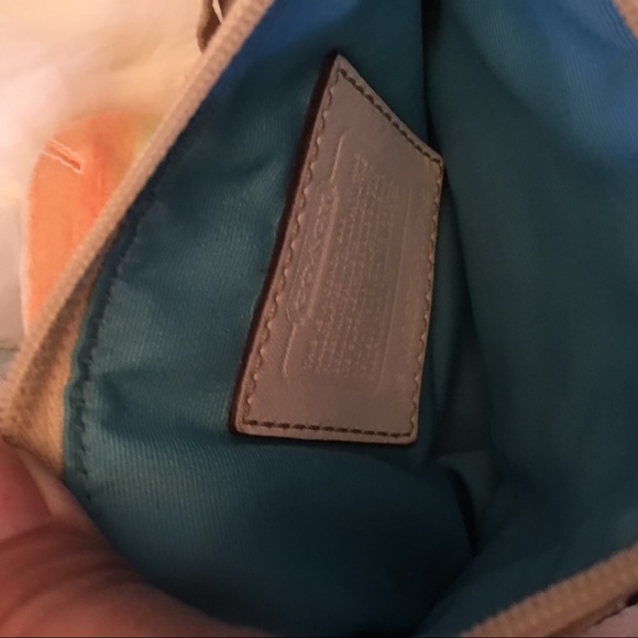 Coach Messengers Crossbody Purse - Picture 4 of 6